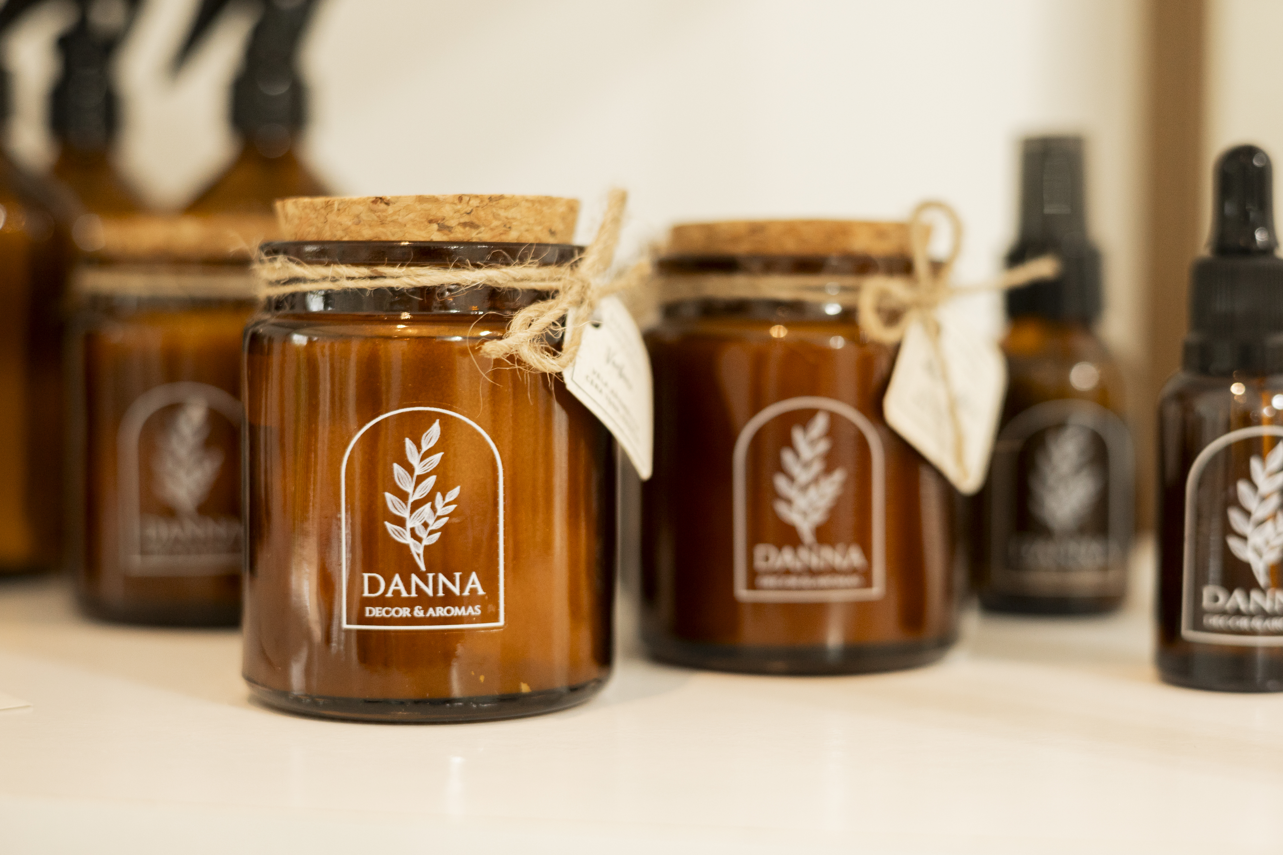 Velas aromáticas artesanais da Danna Decor & Aromas